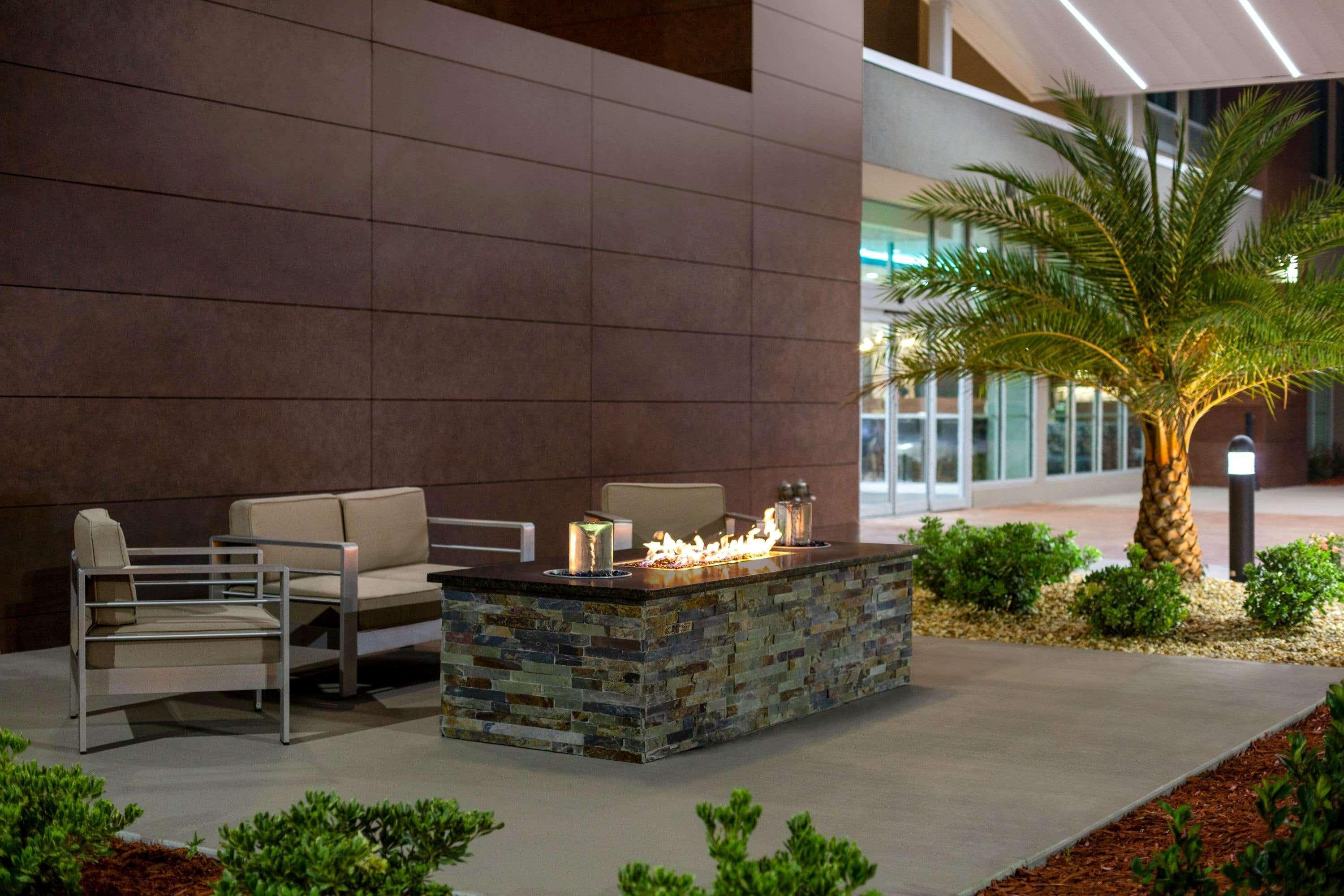 La Quinta Brunswick/Golden Isles Hotel Ngoại thất bức ảnh